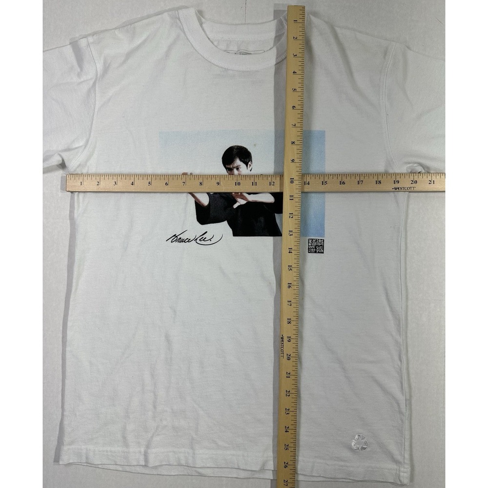 Bruce Lee Martial Arts Photo Graphic T-Shirt White Re:Purpose Size Small - Picture 2 of 5